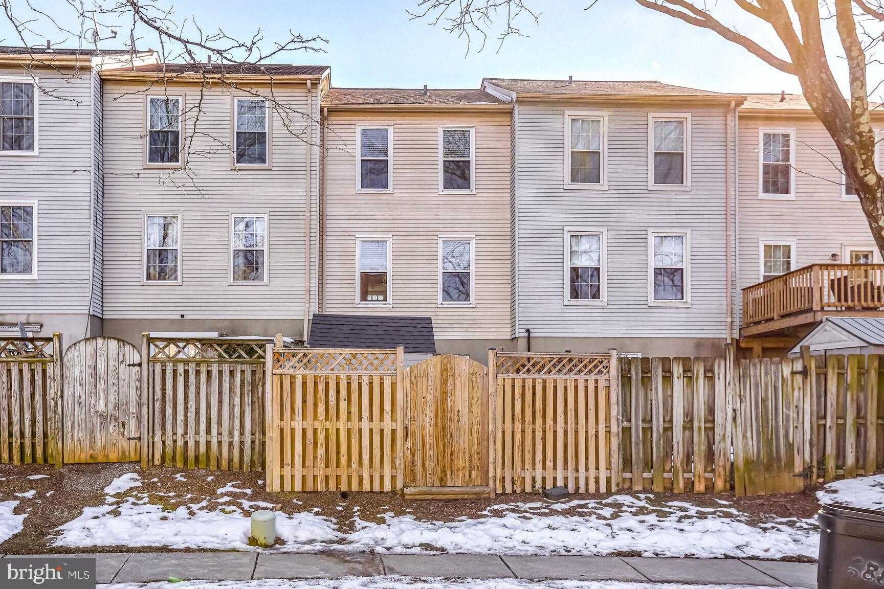 MARBLE HILL - Residential