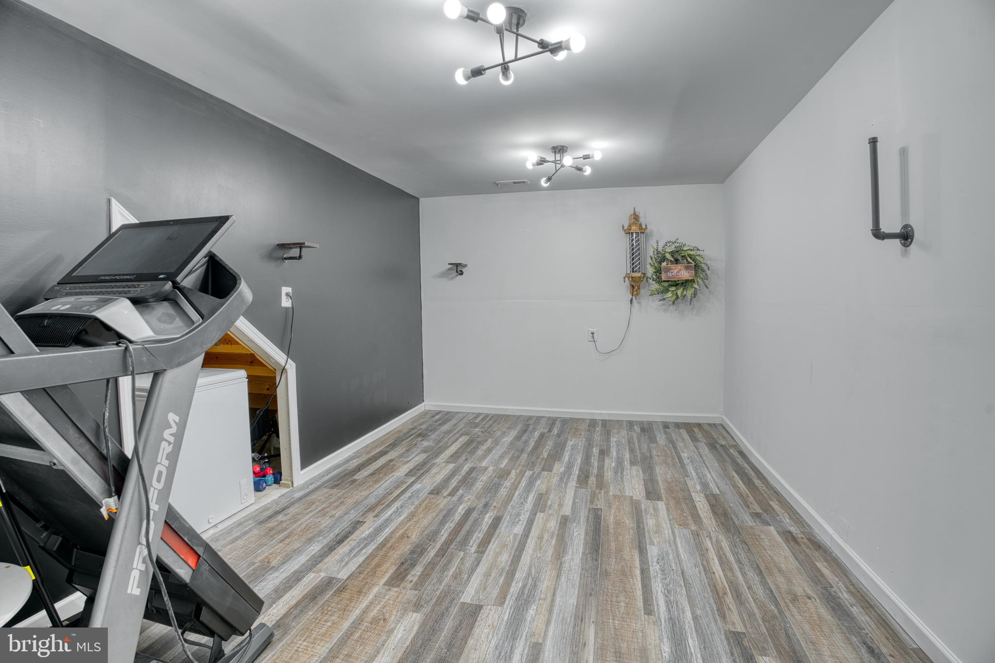 RESRV CHESTNUT RIDGE - Residential