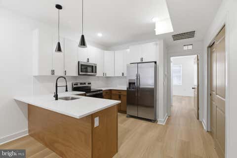 Condo For Rent - 2223 N 22nd Street #3<br/> PHILADELPHIA, PA 19132