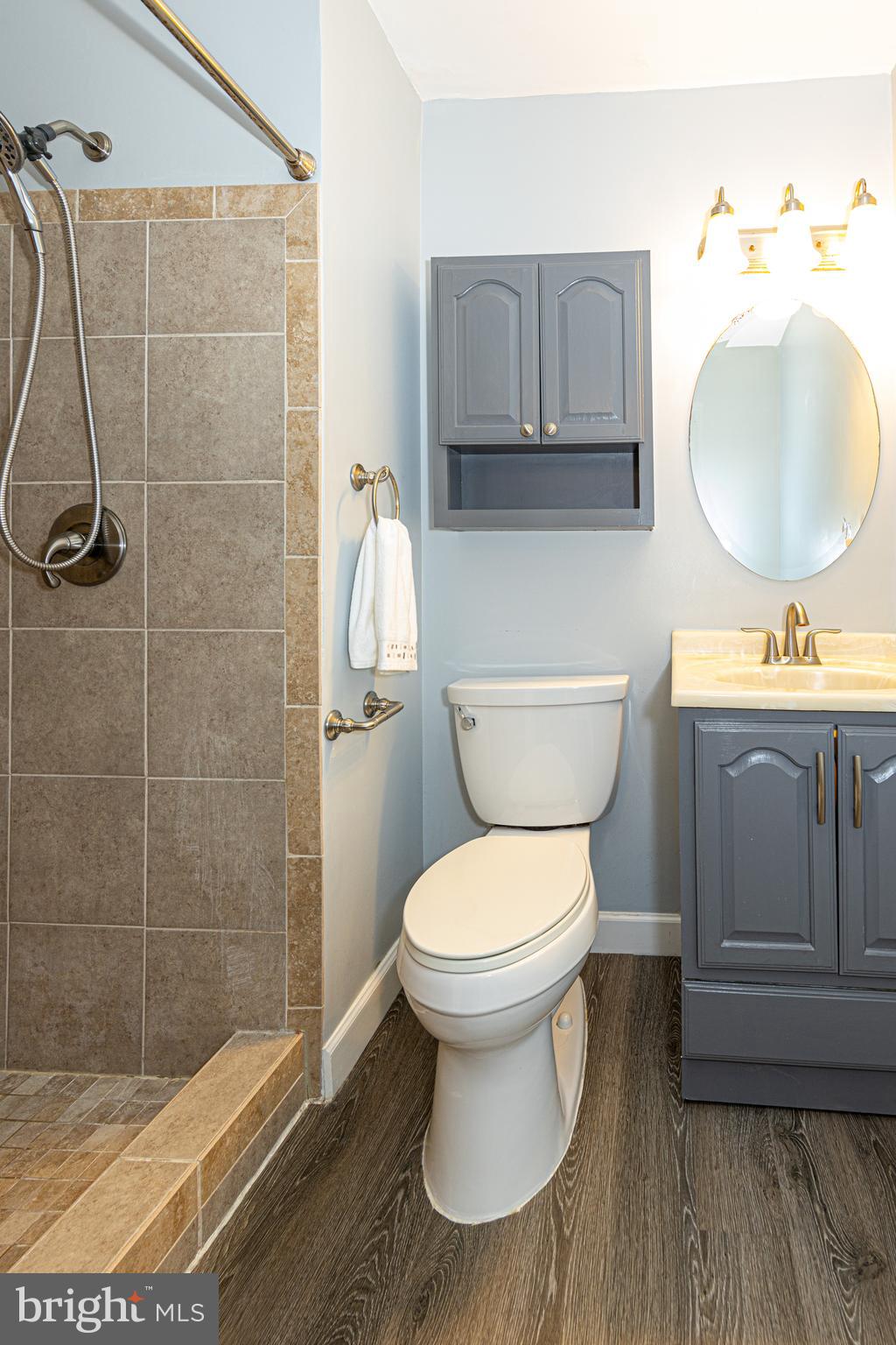 RIPPON LANDING - Residential