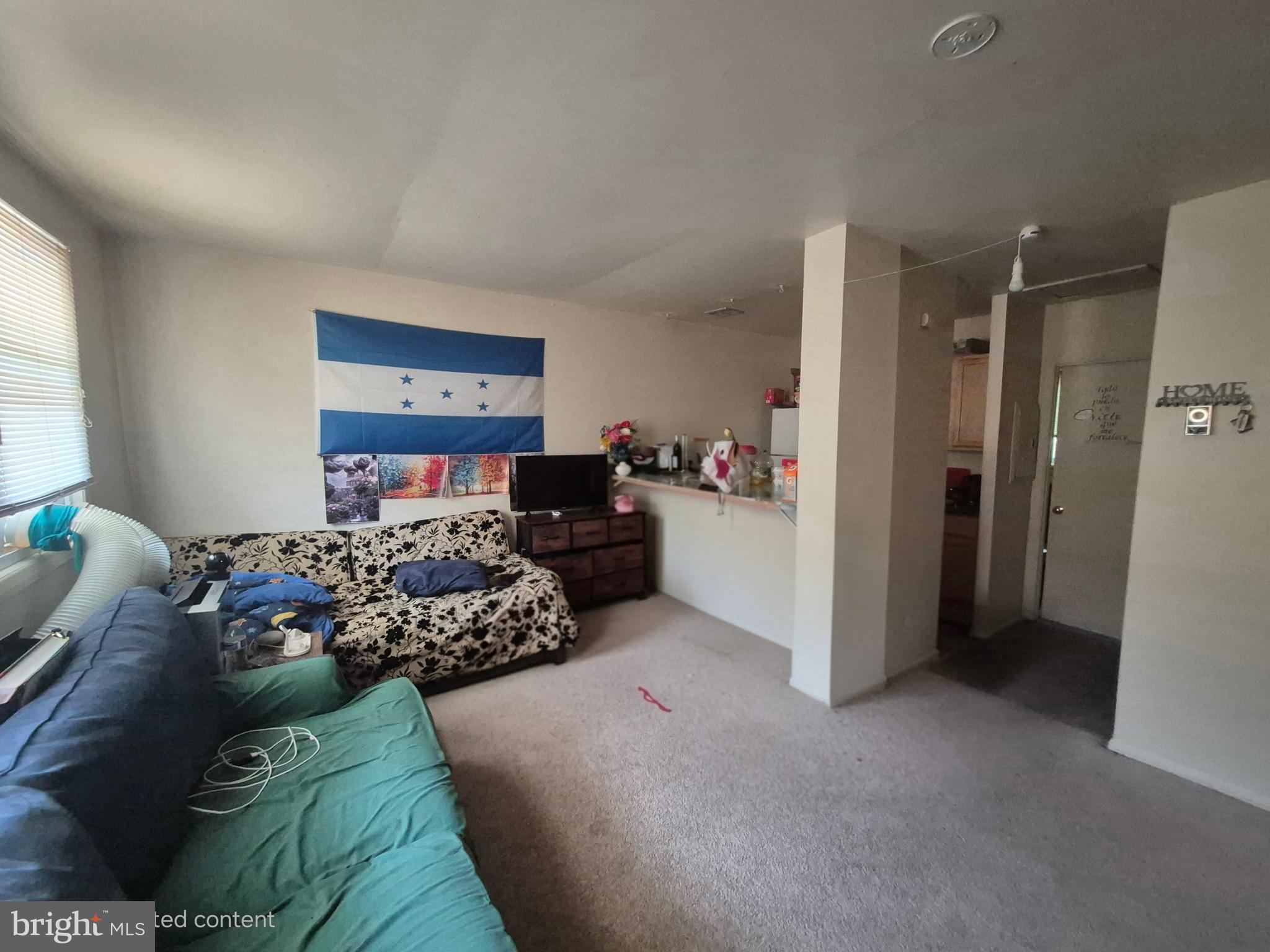 OAKLAND MILLS - Residential Lease