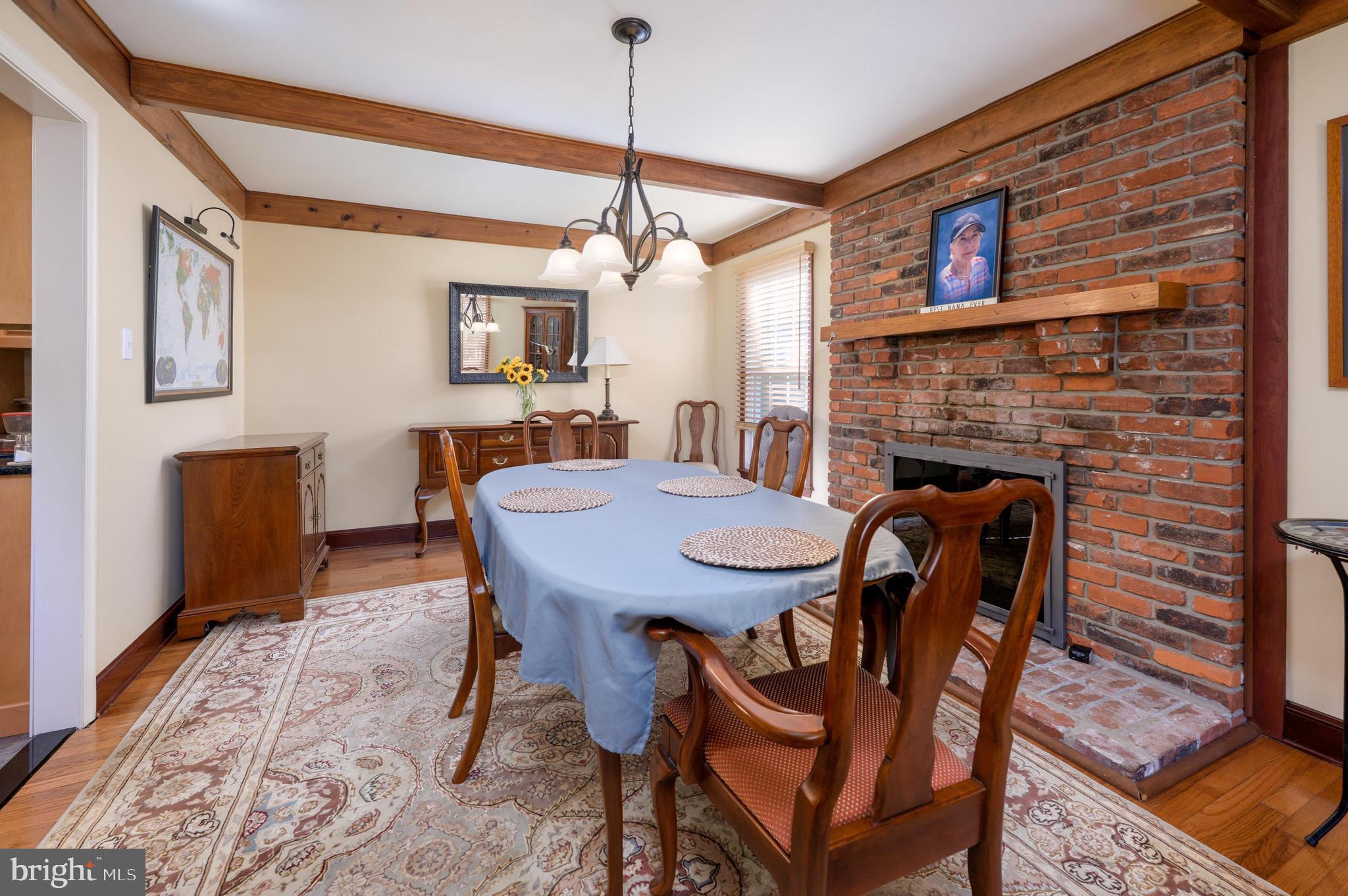 129 HICKORY LANE