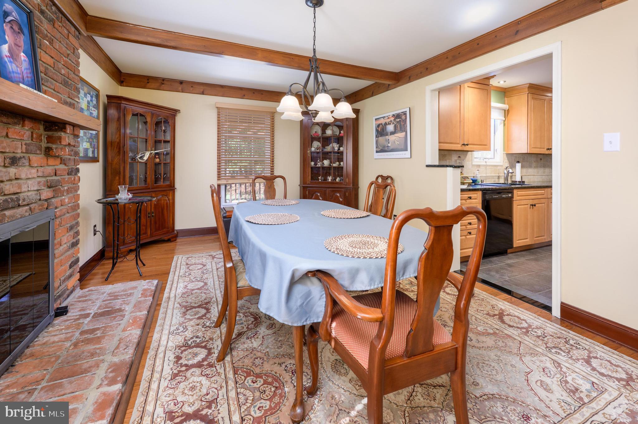 129 HICKORY LANE