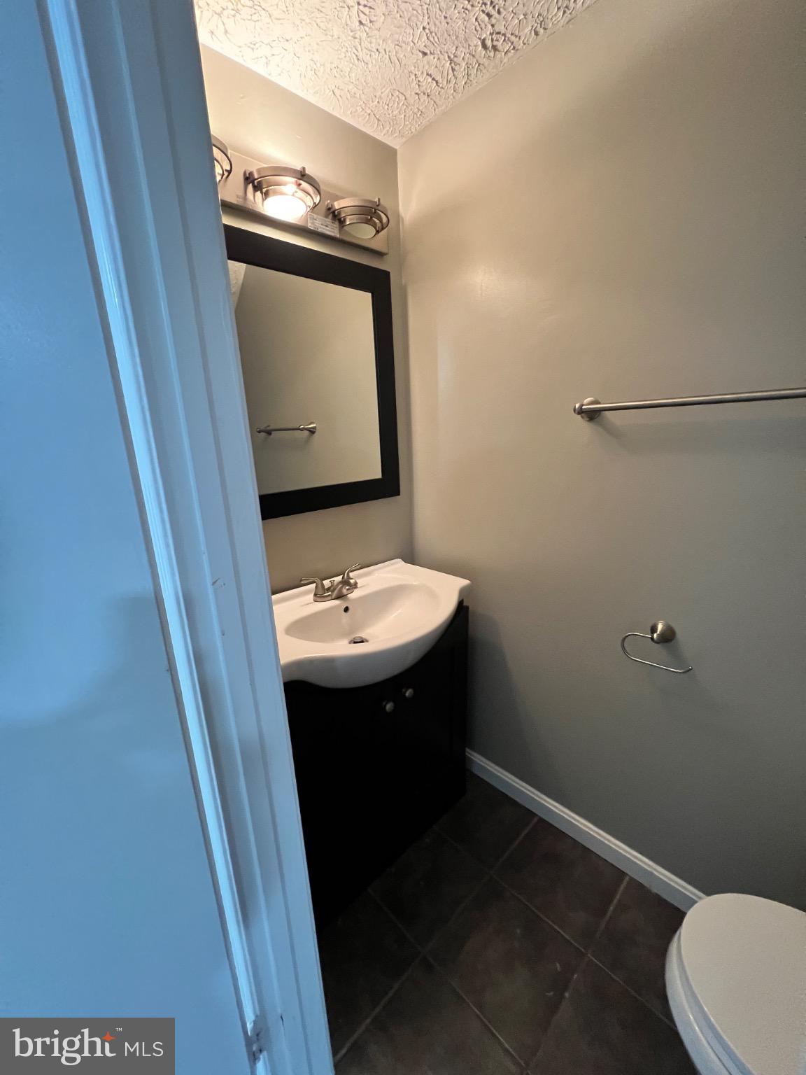 ST CHARLES SUB - LANCASTER - Residential Lease