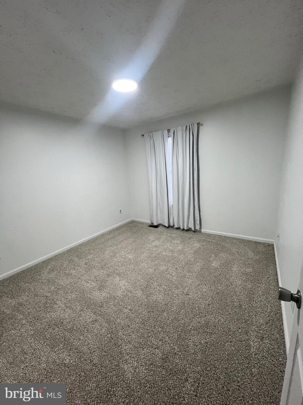 ST CHARLES SUB - LANCASTER - Residential Lease