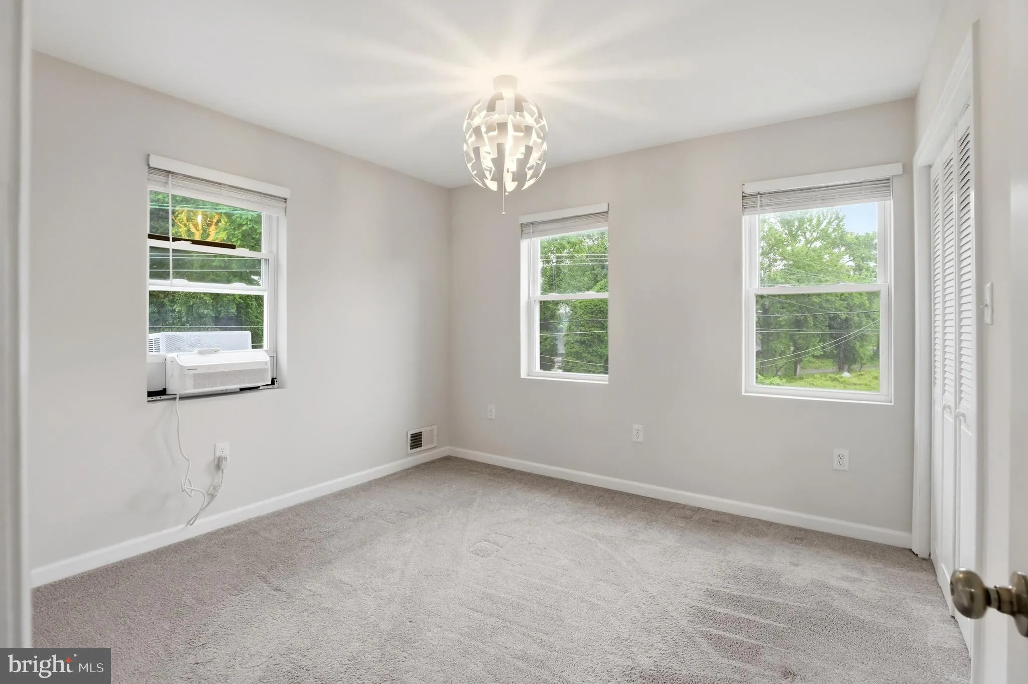 Additional image 58 of 3101 E Street SE, Washington, DC 20019
