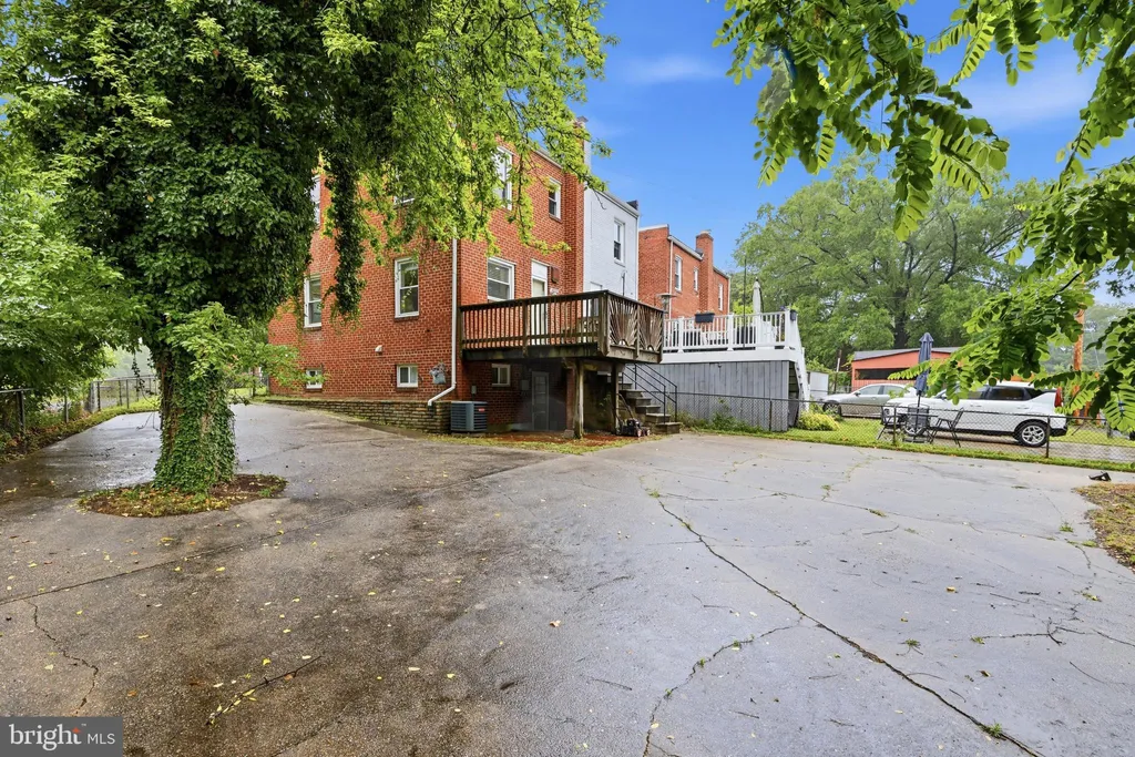 Additional image 33 of 3101 E Street SE, Washington, DC 20019