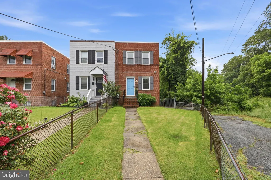 Additional image 2 of 3101 E Street SE, Washington, DC 20019