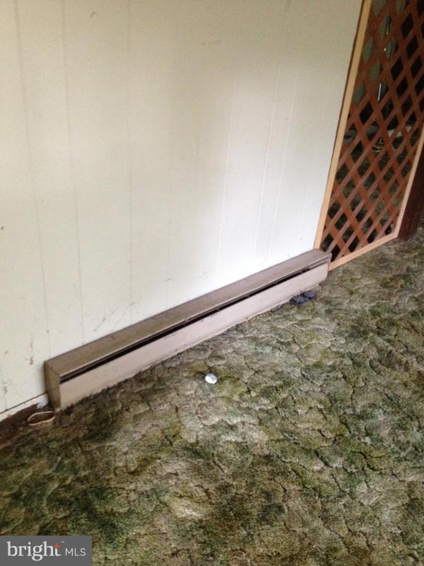 SPRUCE PINE HOLLOW - Residential