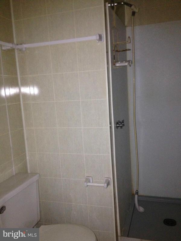 SPRUCE PINE HOLLOW - Residential