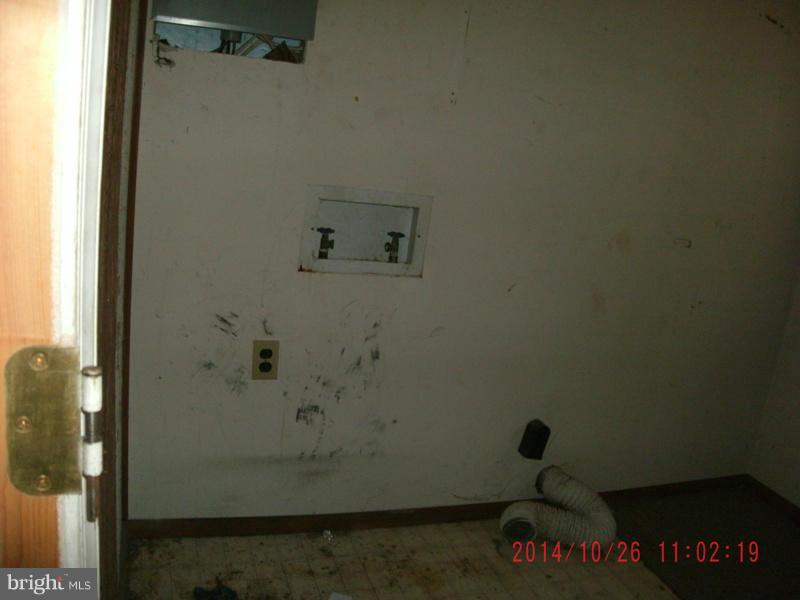 SPRUCE PINE HOLLOW - Residential