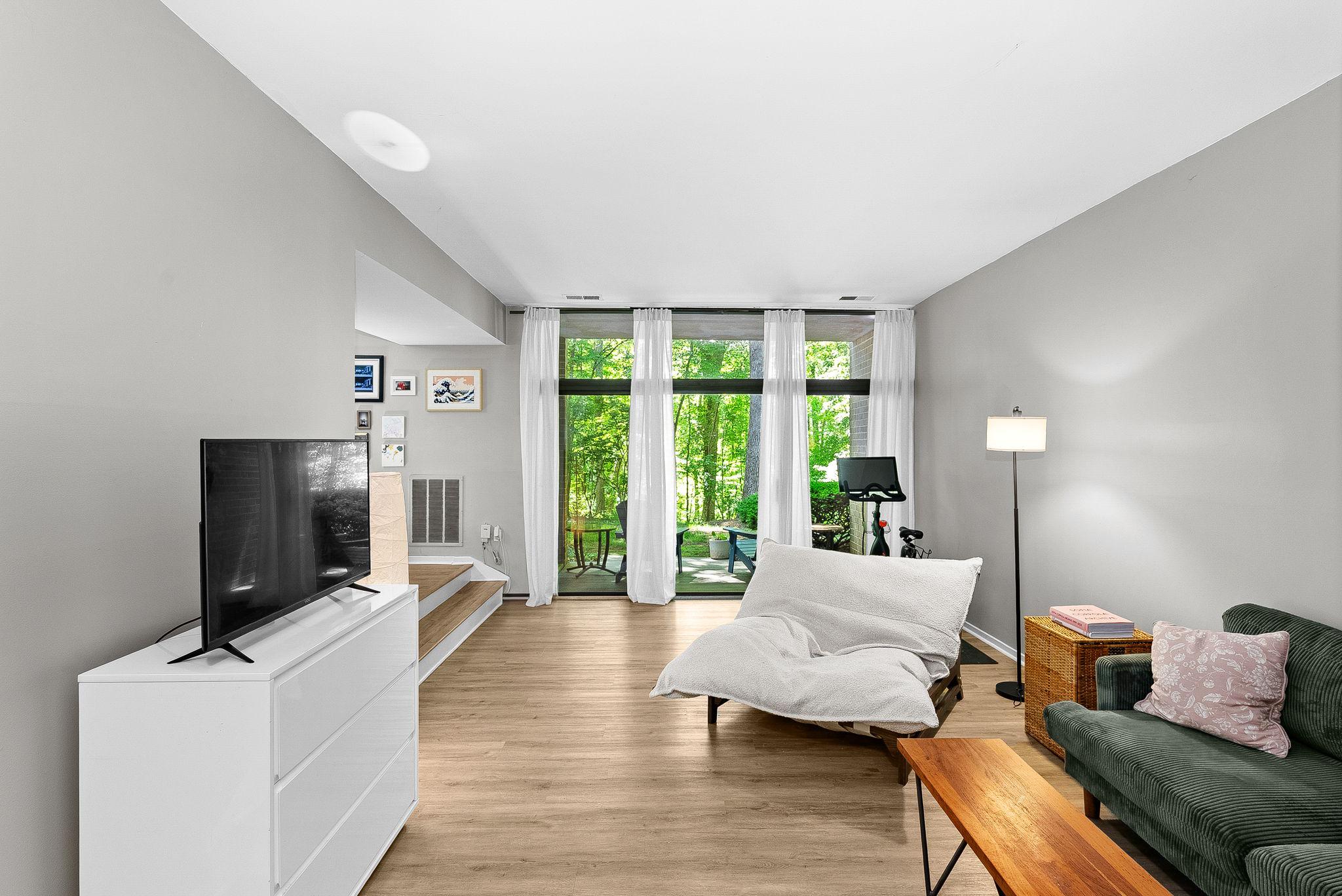 BENTANA PARK - Residential