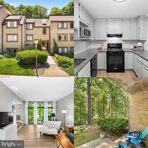 Photo of 1668 Parkcrest Circle #100, RESTON, VA 20190 (MLS # VAFX2309774)