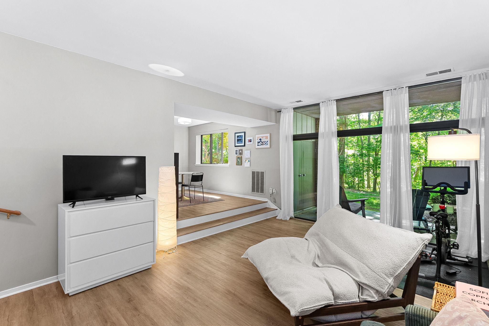 BENTANA PARK - Residential