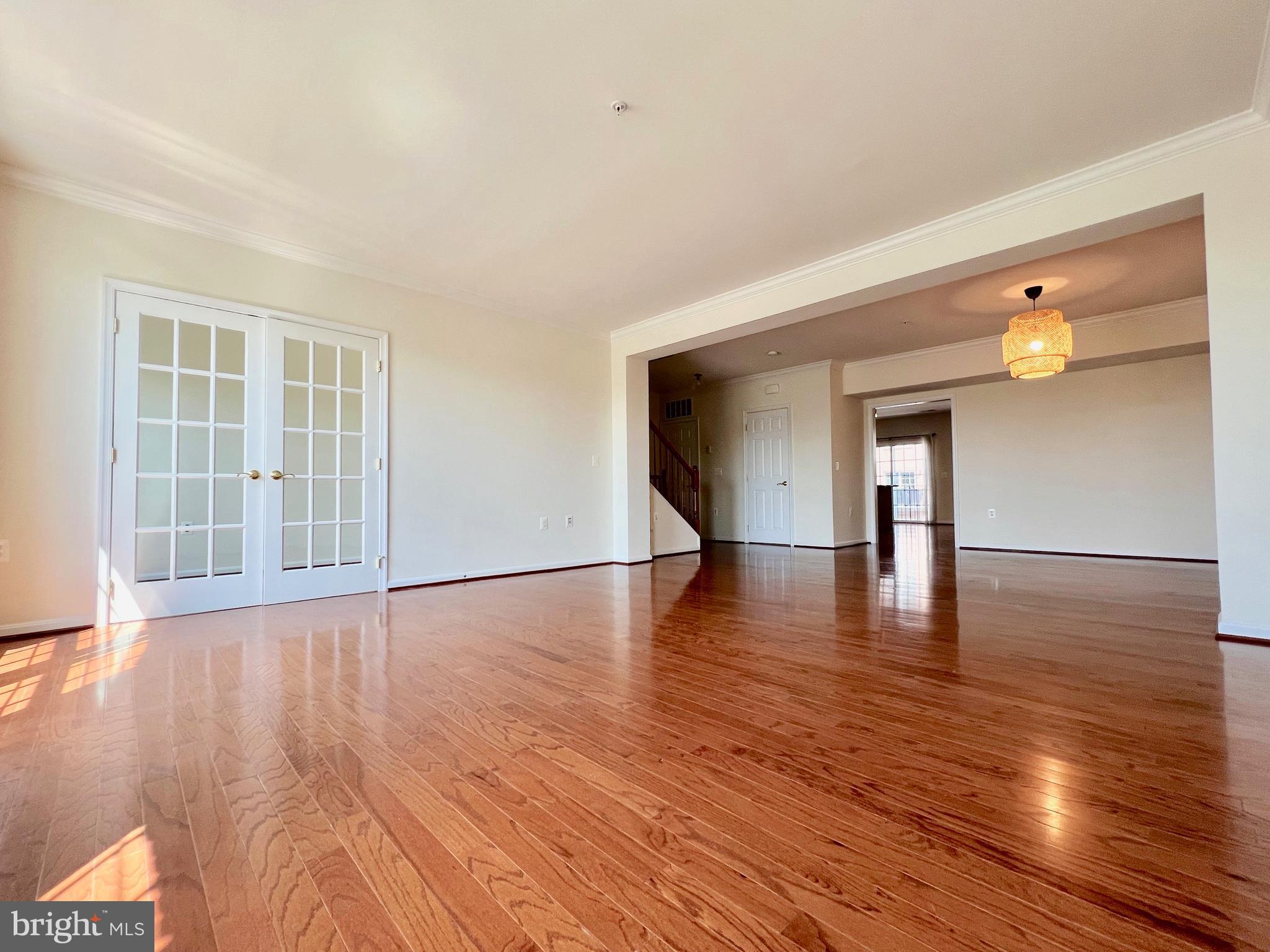 MARKET CENTER CONDOMINIUM - Residential