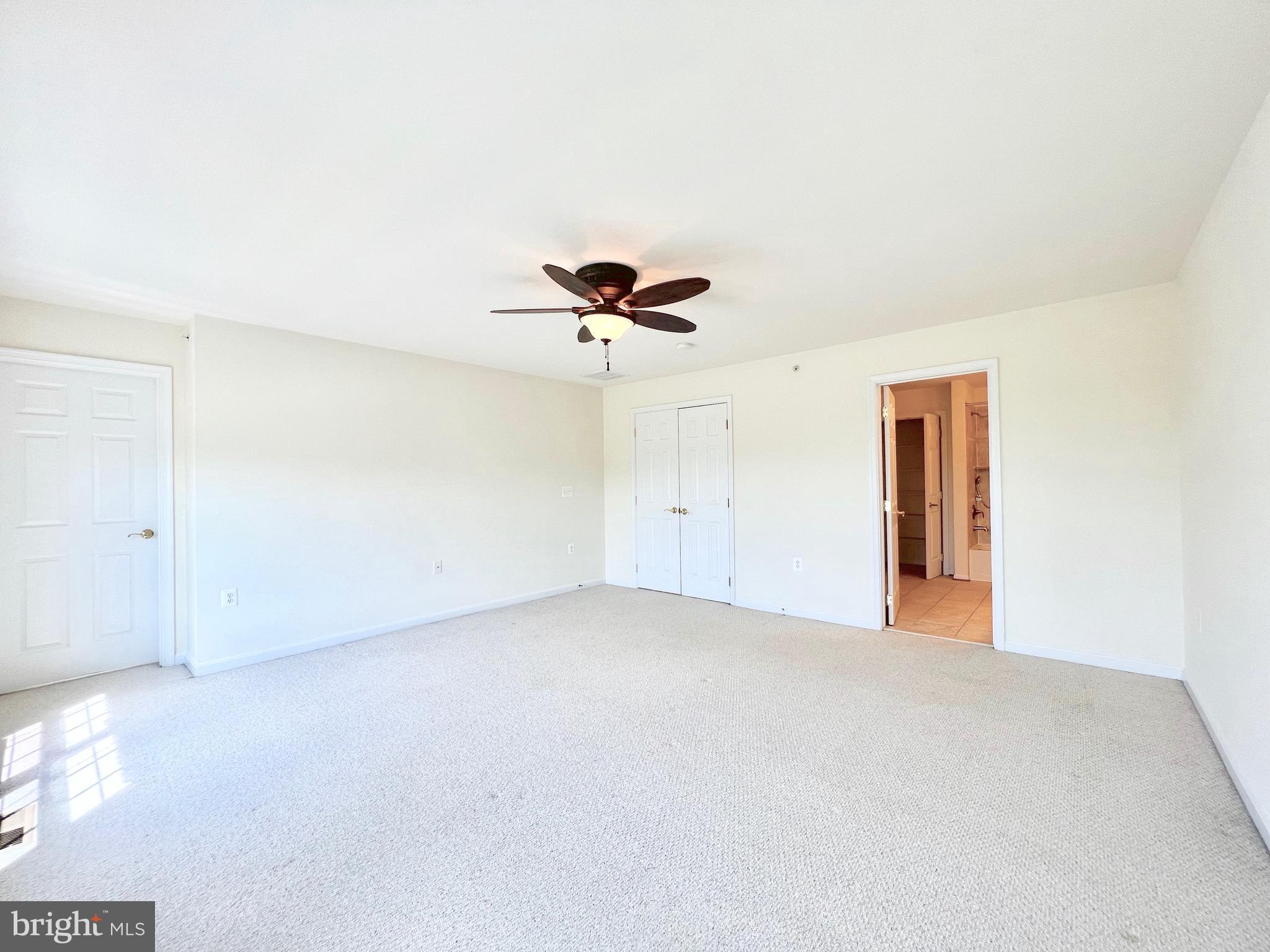 MARKET CENTER CONDOMINIUM - Residential