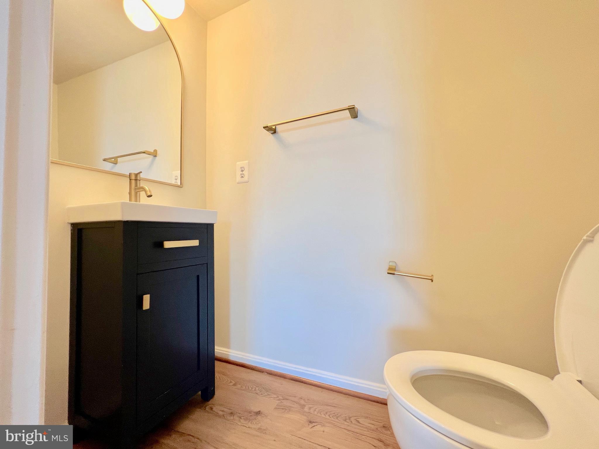 MARKET CENTER CONDOMINIUM - Residential