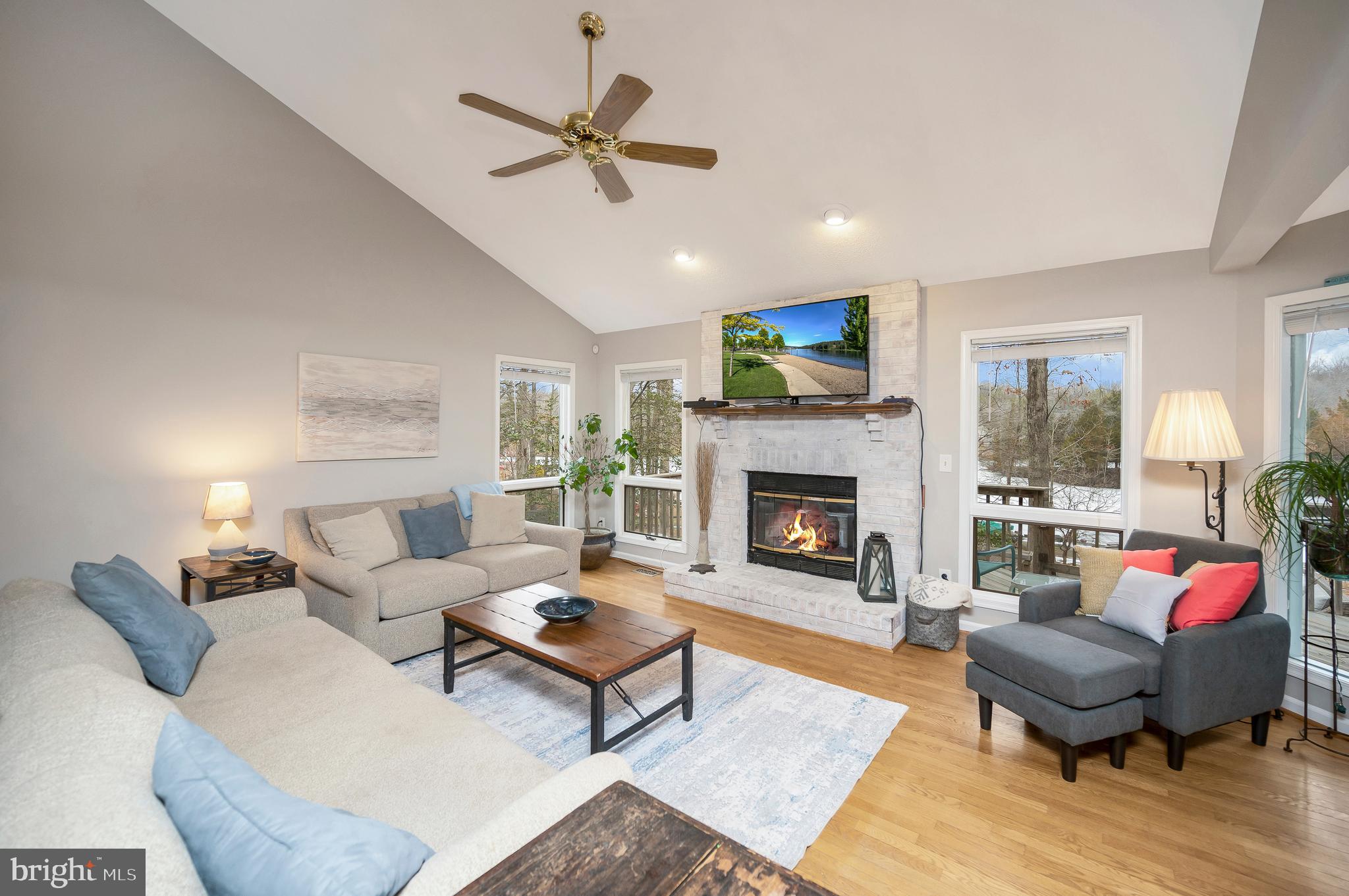 LAKE OF THE WOODS - Residential