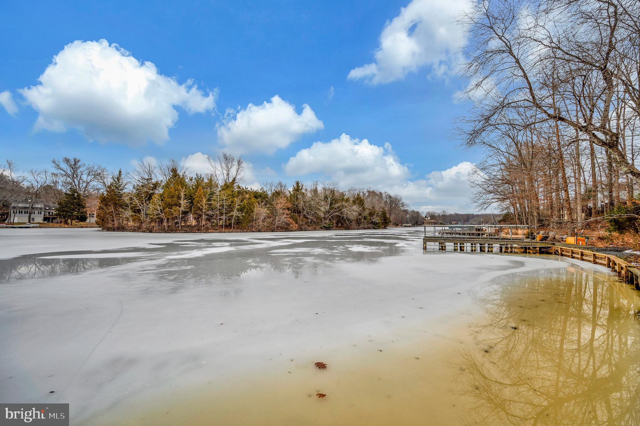 LAKE OF THE WOODS - Residential