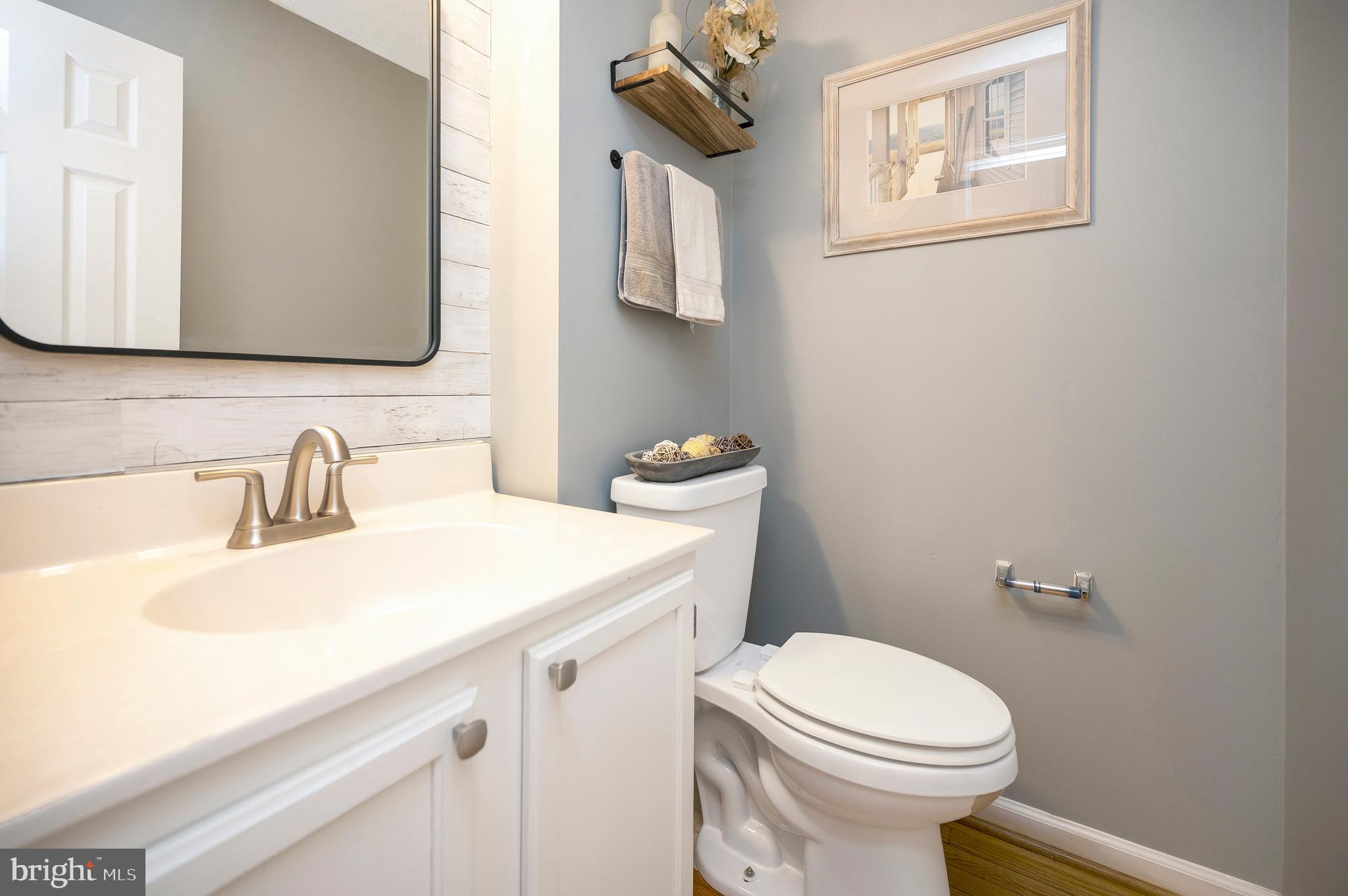 LAKE OF THE WOODS - Residential