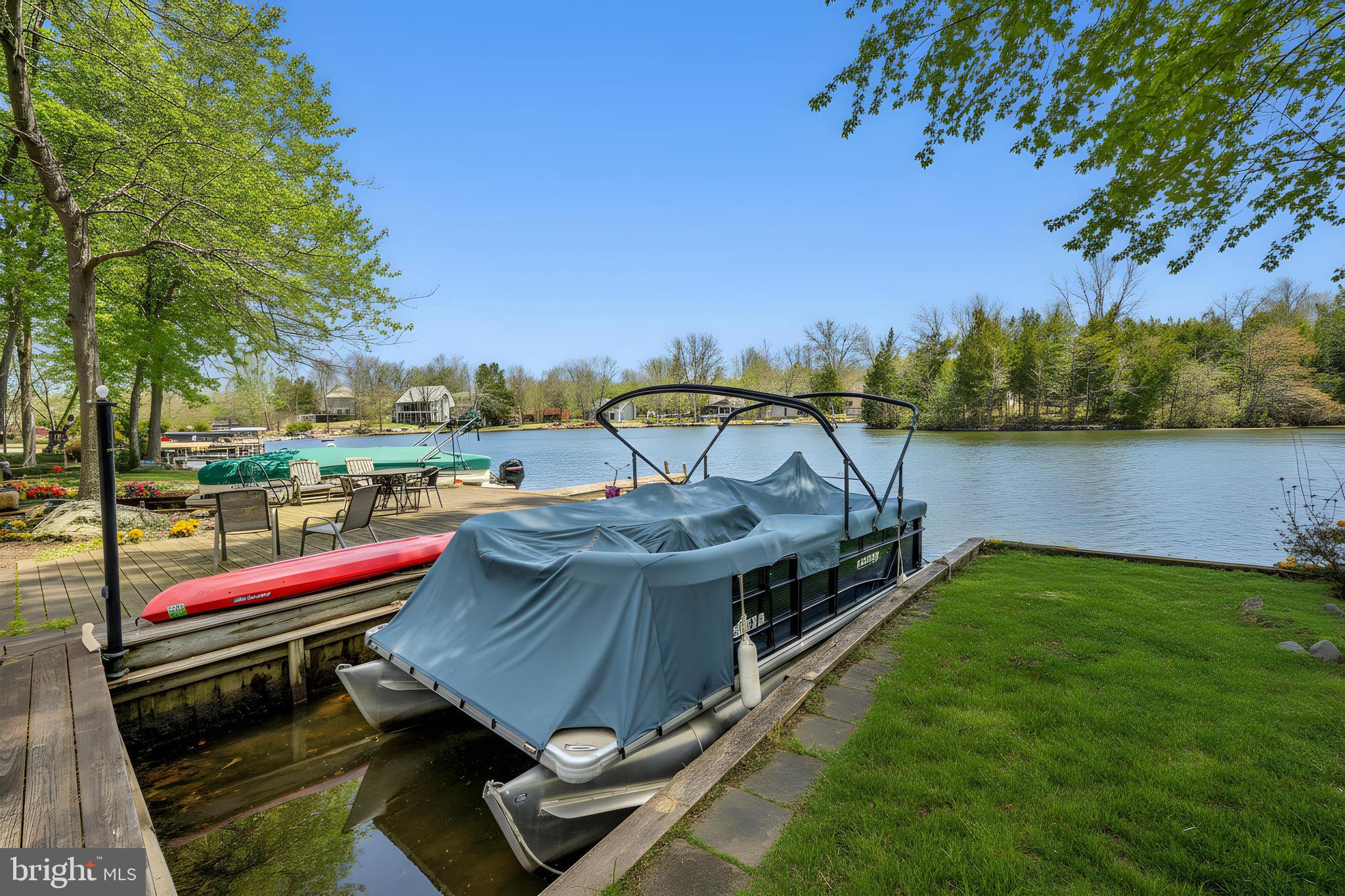 LAKE OF THE WOODS - Residential
