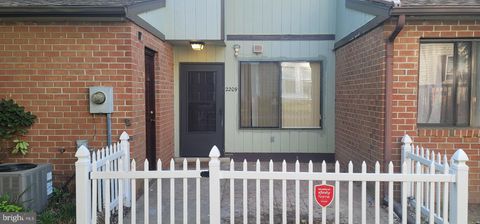 2209 GREENWOOD DRIVE LINDENWOLD NJ 08021