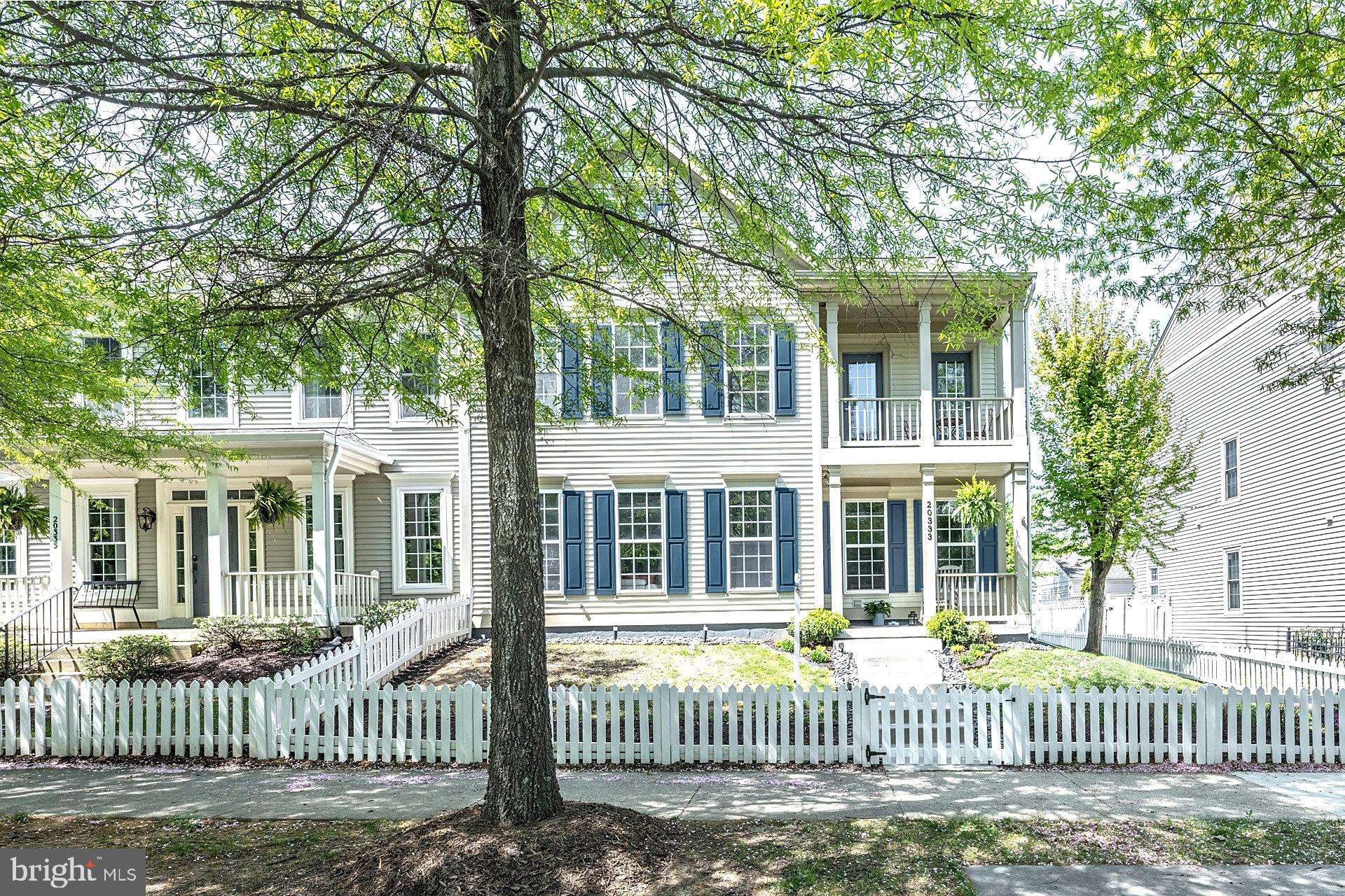 BELMONT GREENE - Residential