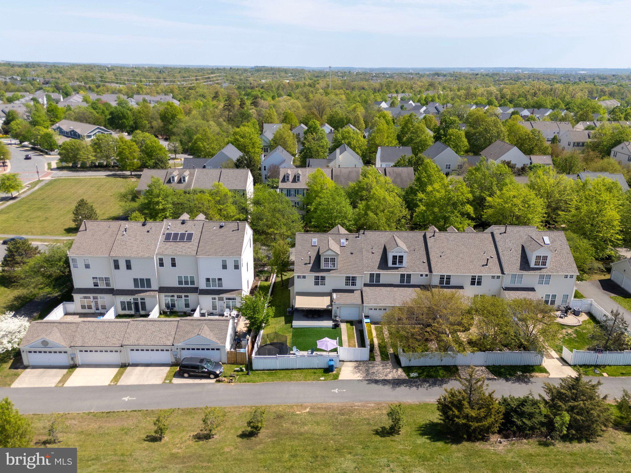 BELMONT GREENE - Residential