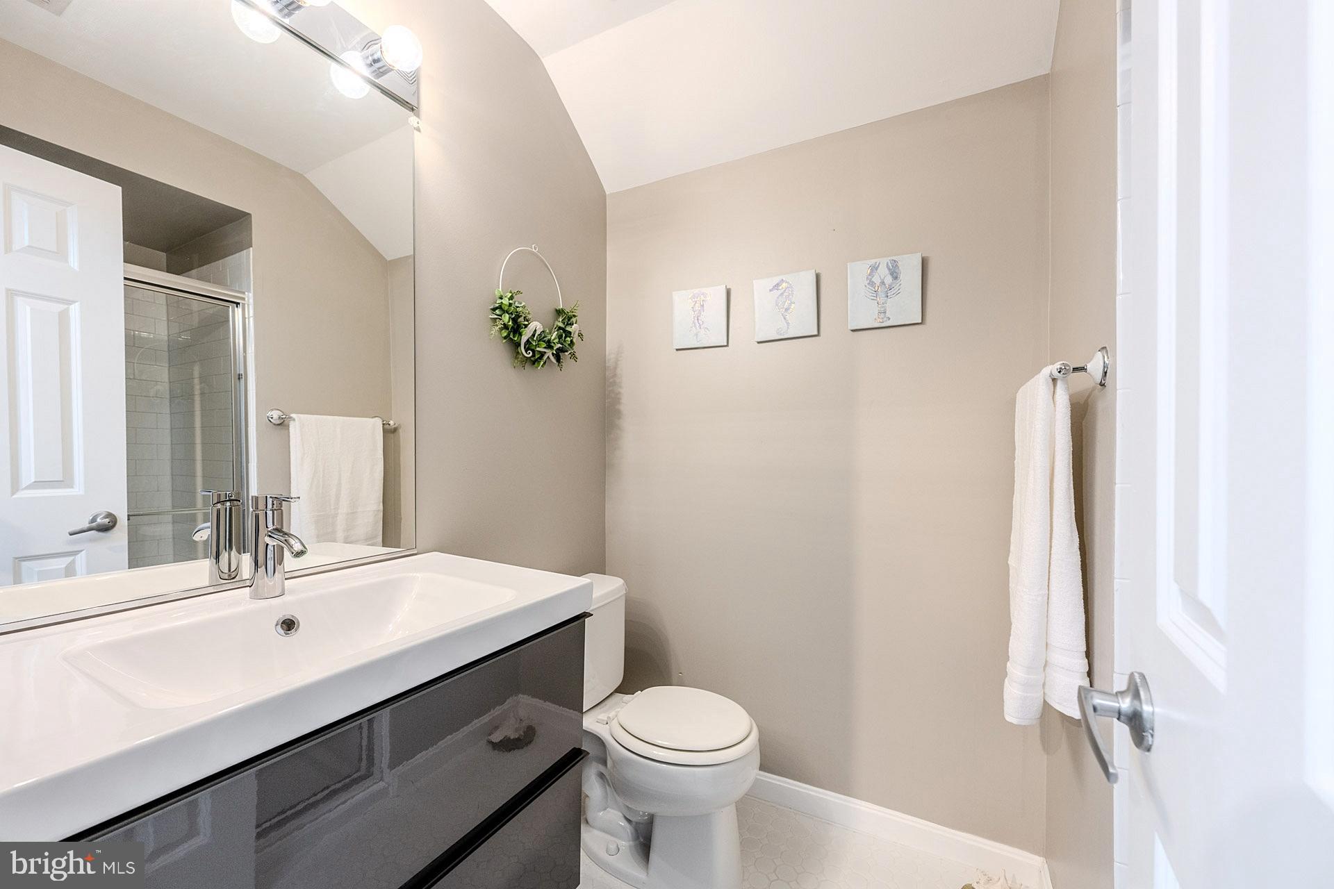 BELMONT GREENE - Residential