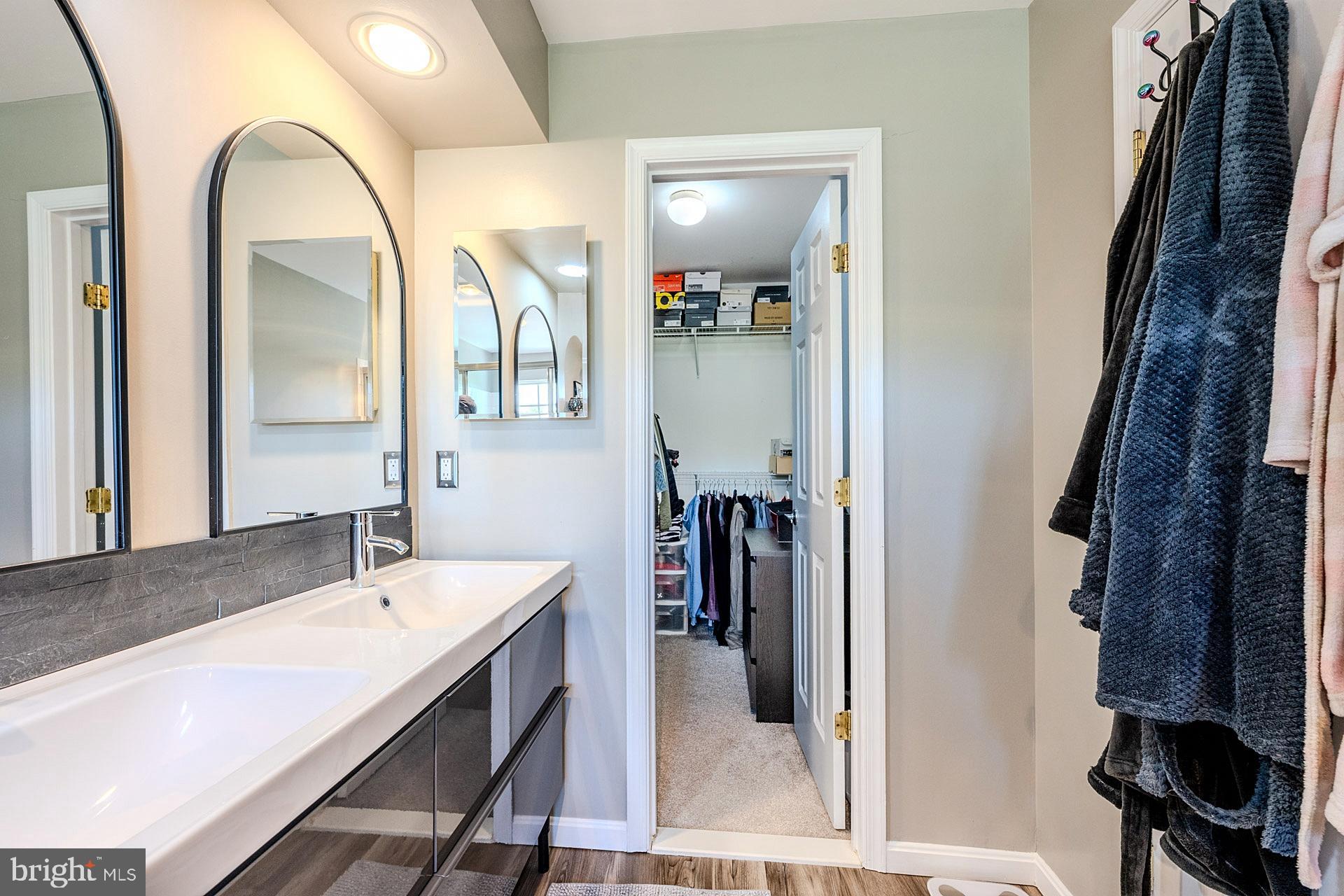 BELMONT GREENE - Residential