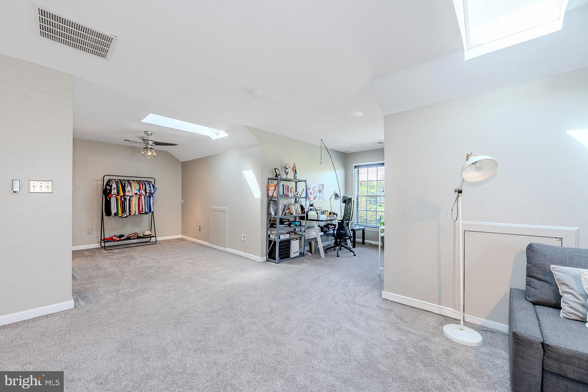 BELMONT GREENE - Residential