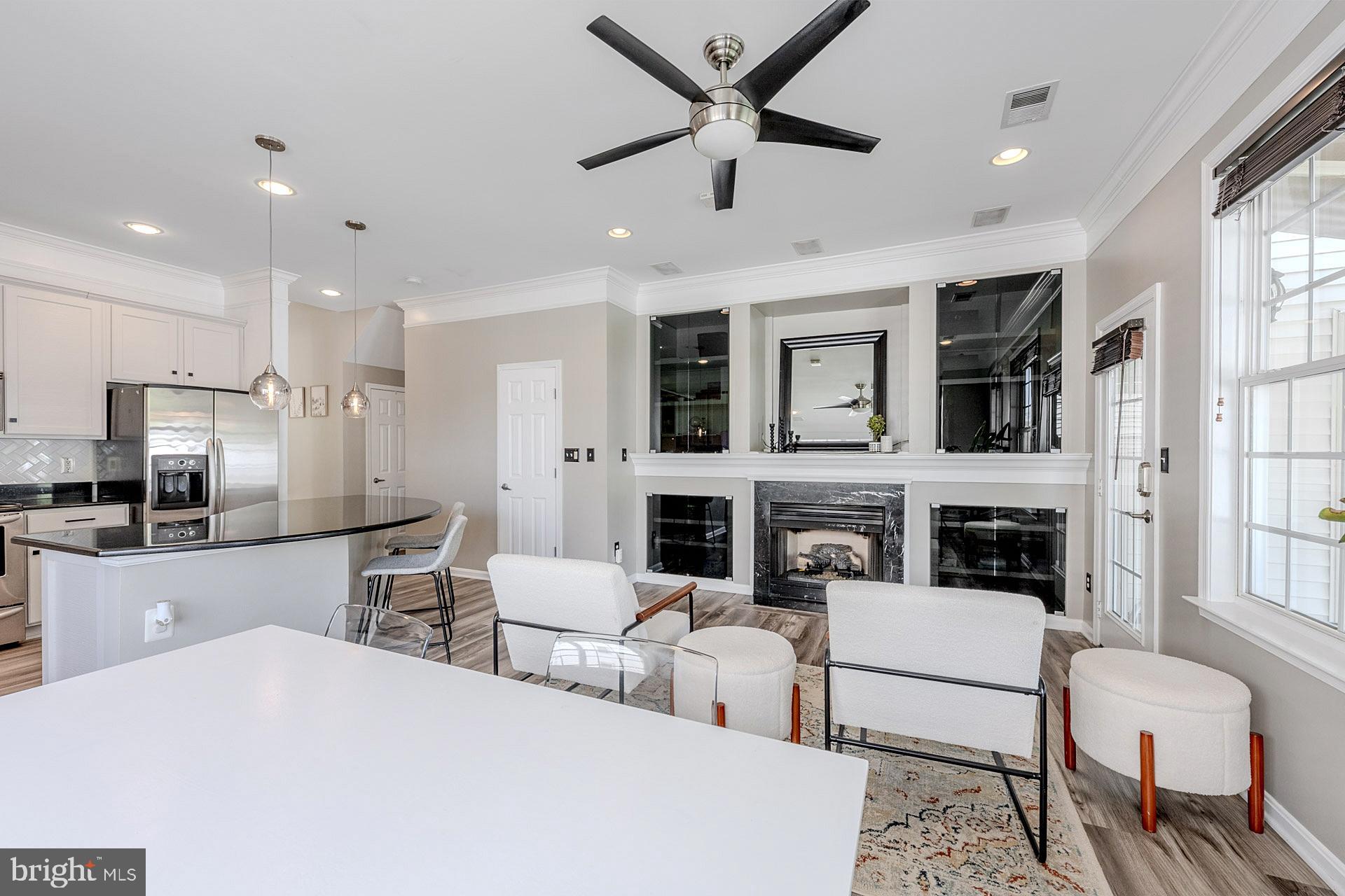 BELMONT GREENE - Residential