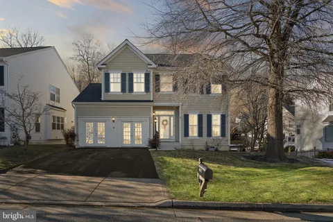 4972 Breeze Way, Dumfries, VA MLS: VAPW2088620