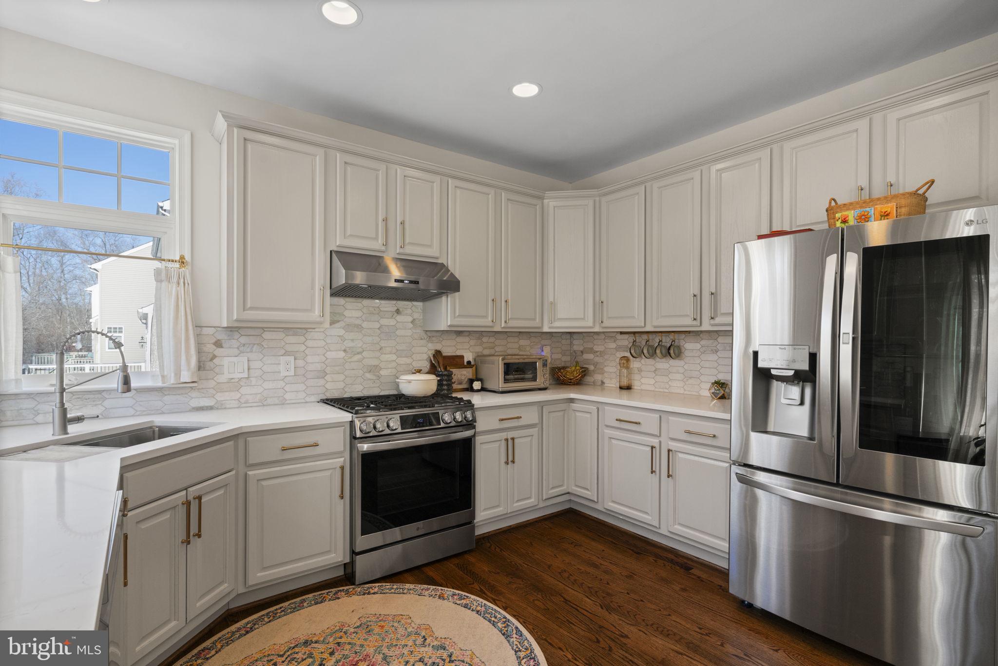 SOUTHLAKE AT MONTCLAIR - Residential