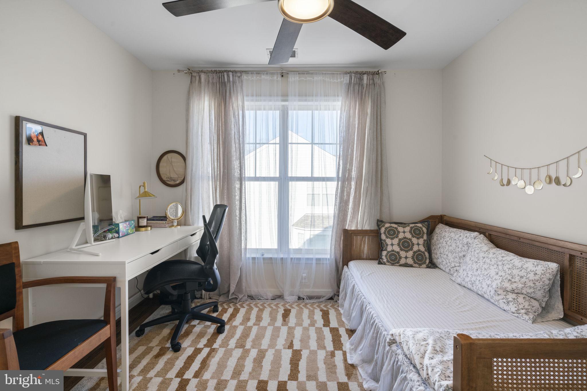 SOUTHLAKE AT MONTCLAIR - Residential