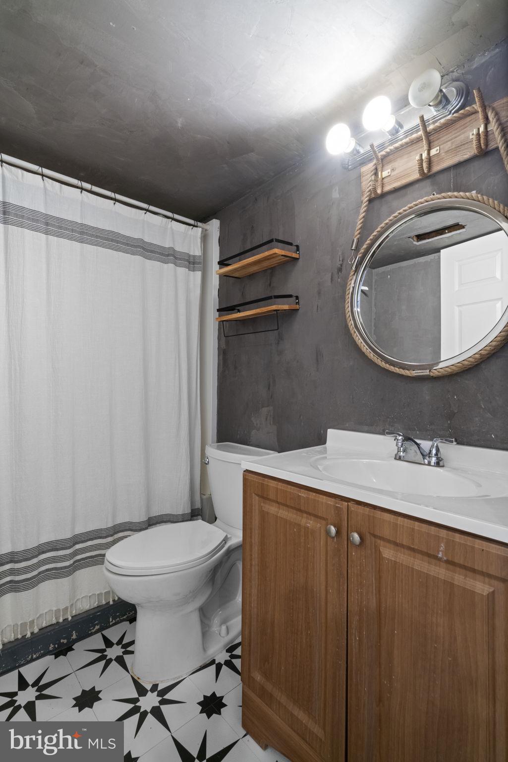 SOUTHLAKE AT MONTCLAIR - Residential