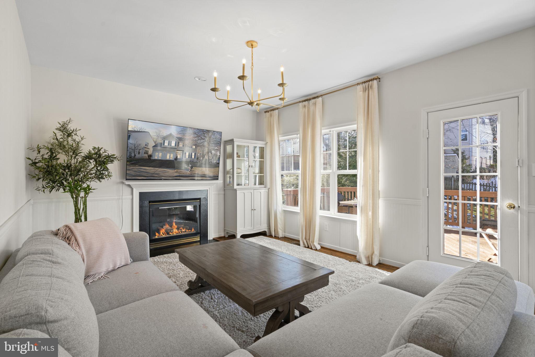 SOUTHLAKE AT MONTCLAIR - Residential