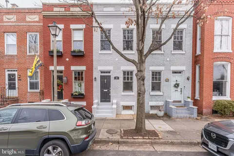 511 N Columbus Street, Alexandria, VA MLS: VAAX2053472