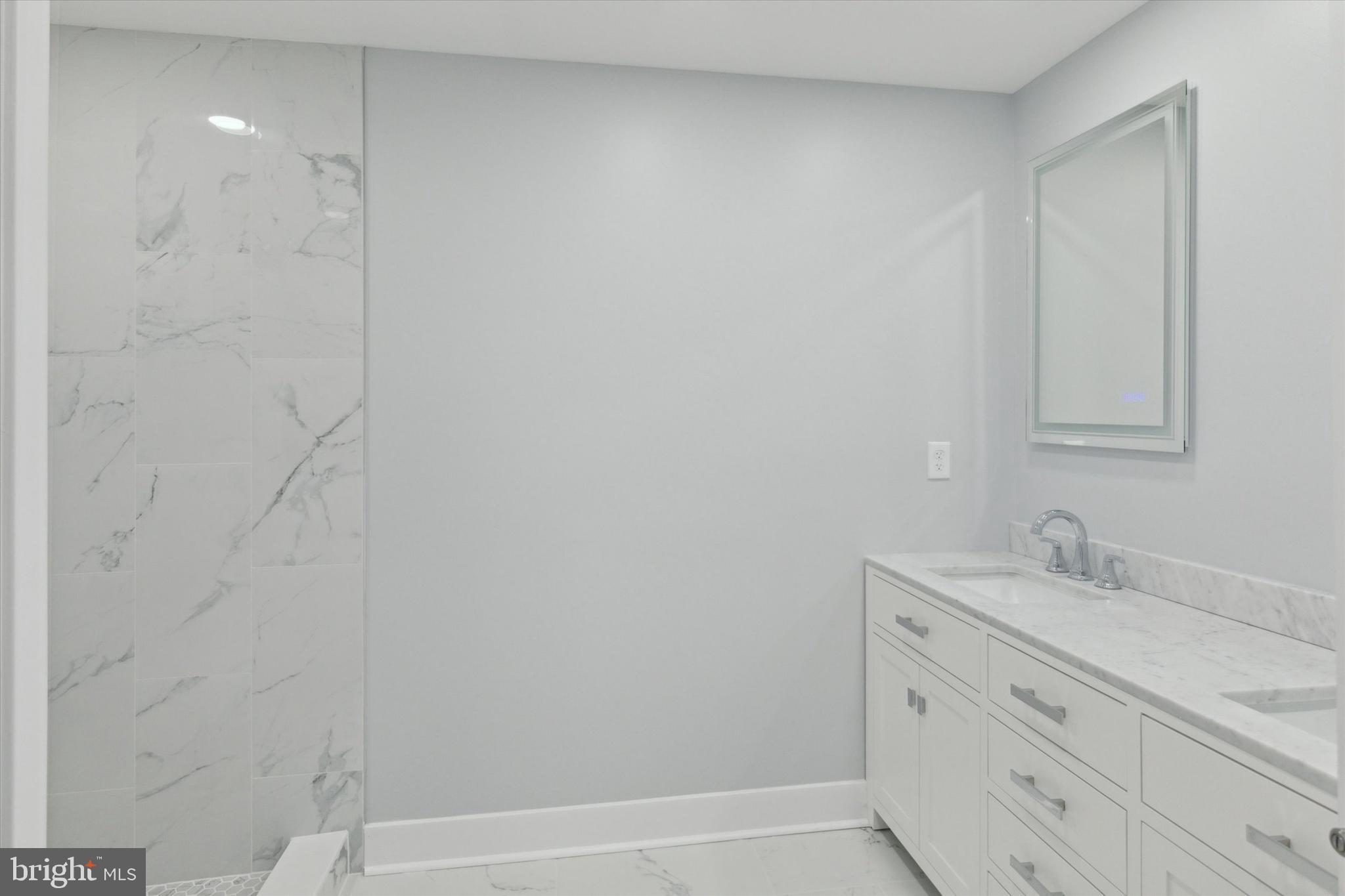 EXTON GROVE - Residential Lease