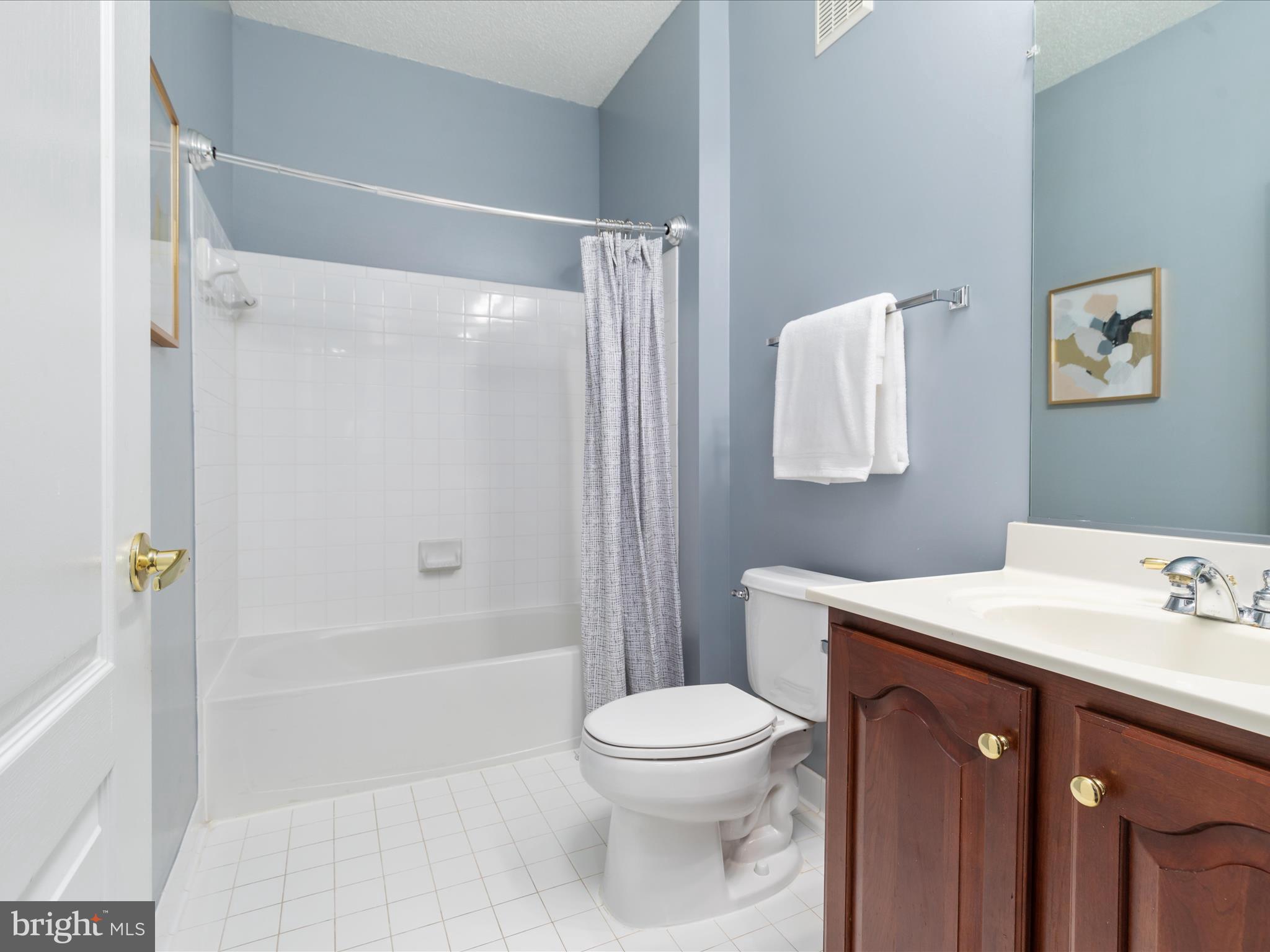 MADISON PARK AT WEST MARKET - Residential