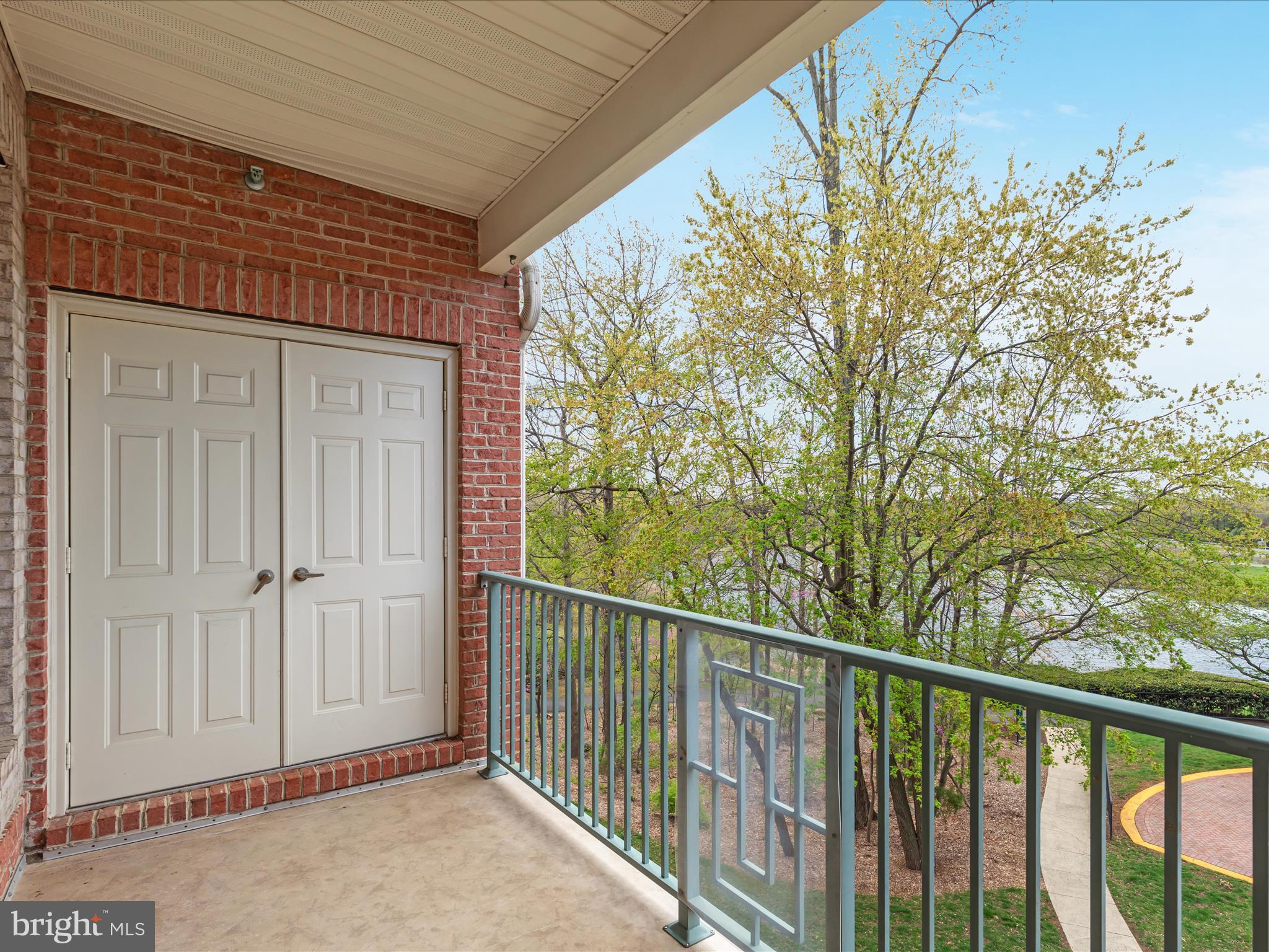 MADISON PARK AT WEST MARKET - Residential