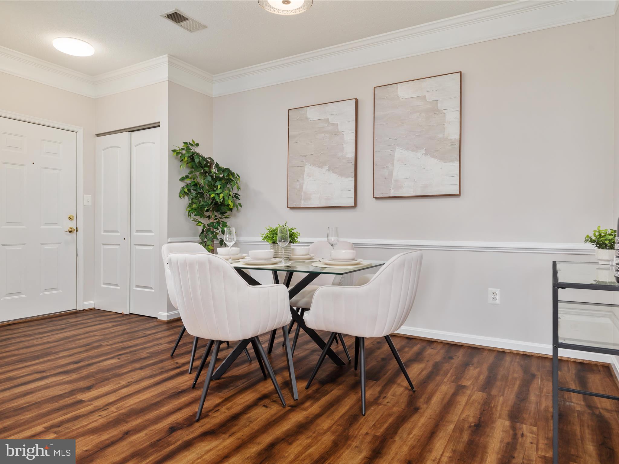 MADISON PARK AT WEST MARKET - Residential