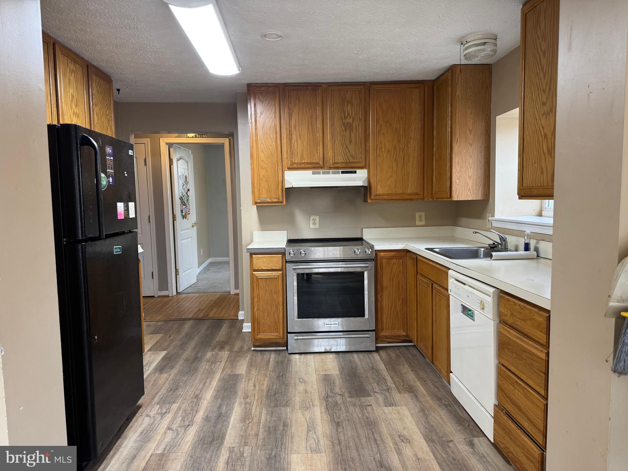 HUNTERS HARBOR - Residential