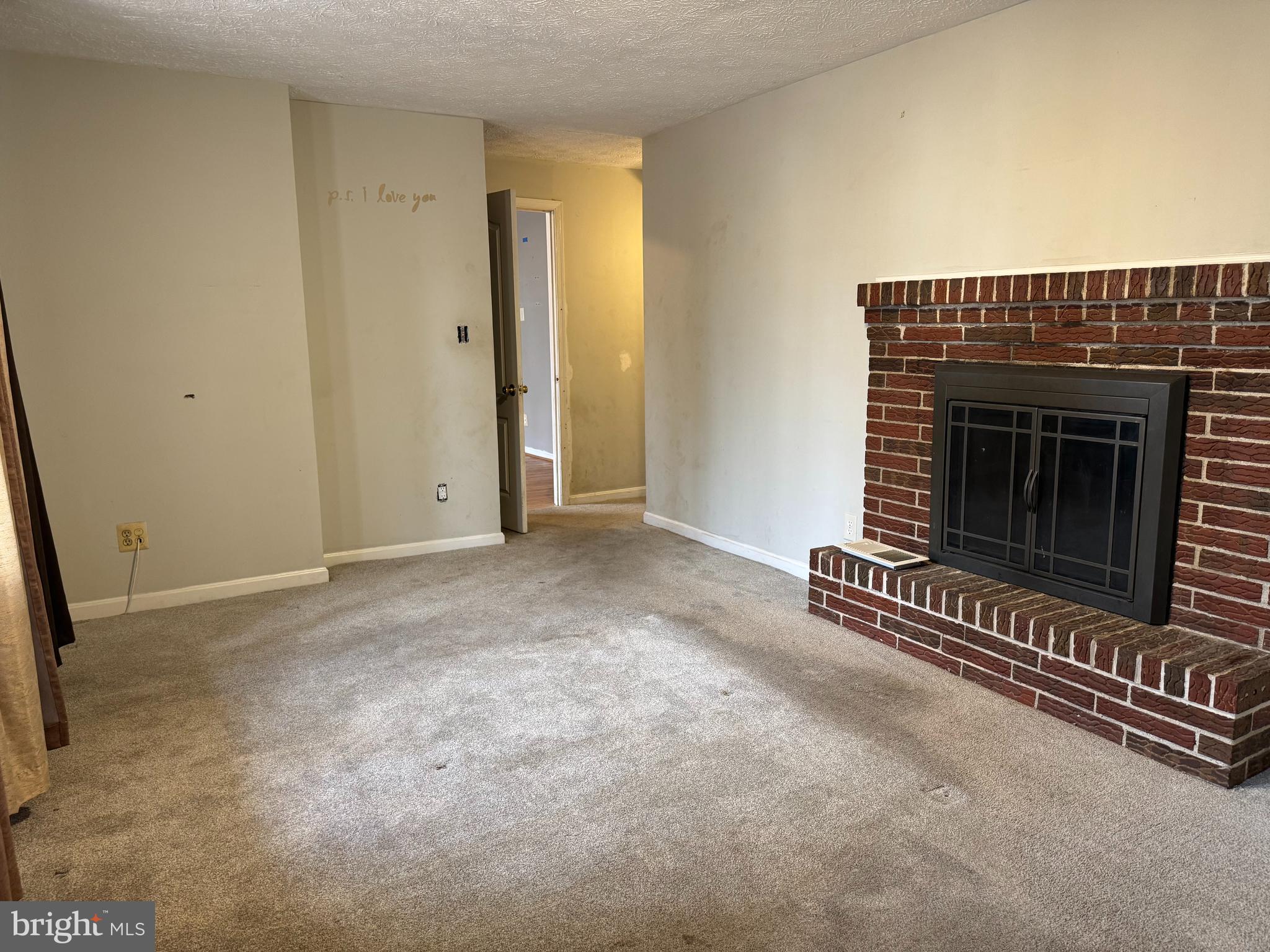 HUNTERS HARBOR - Residential