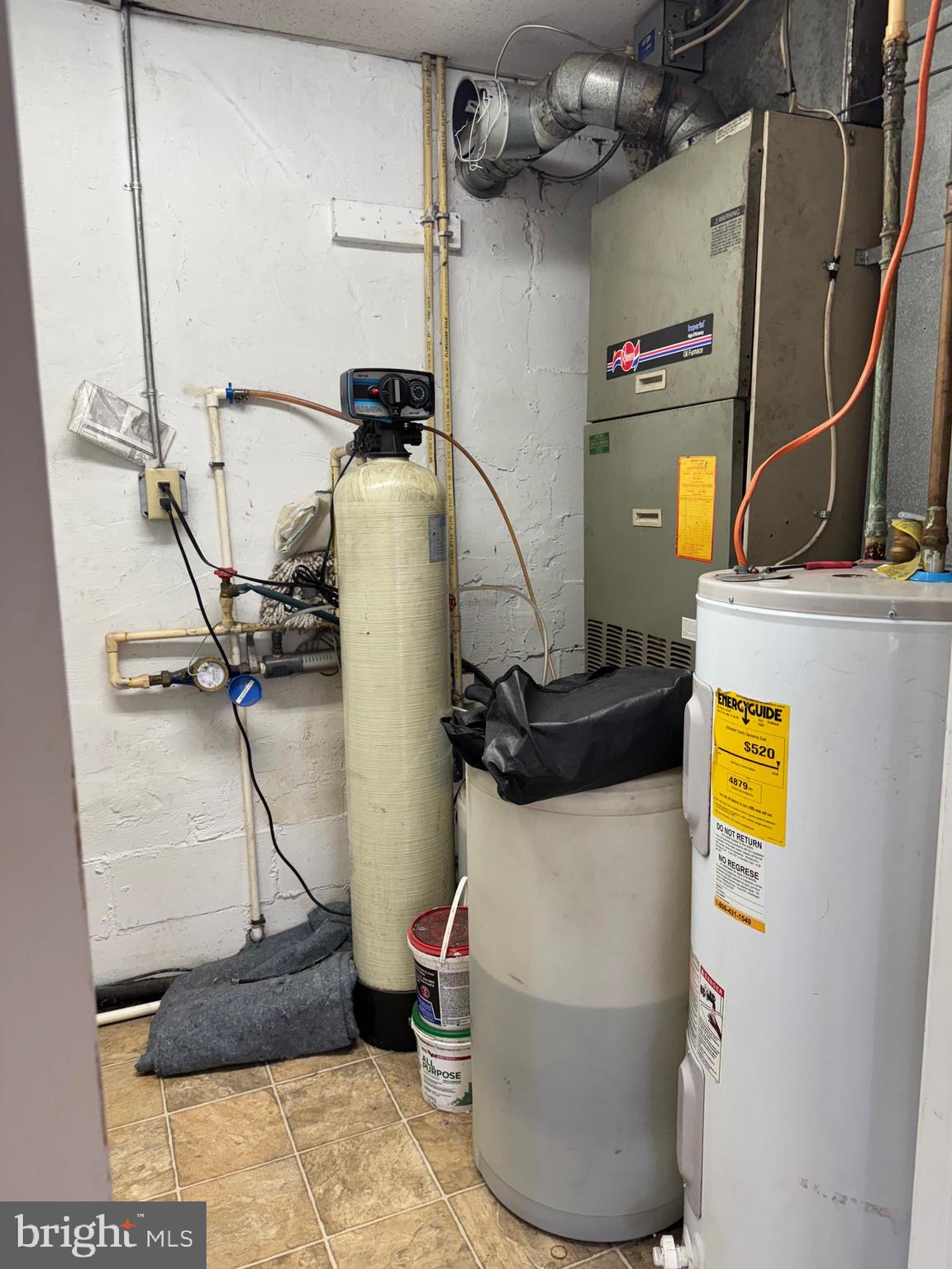 HUNTERS HARBOR - Residential