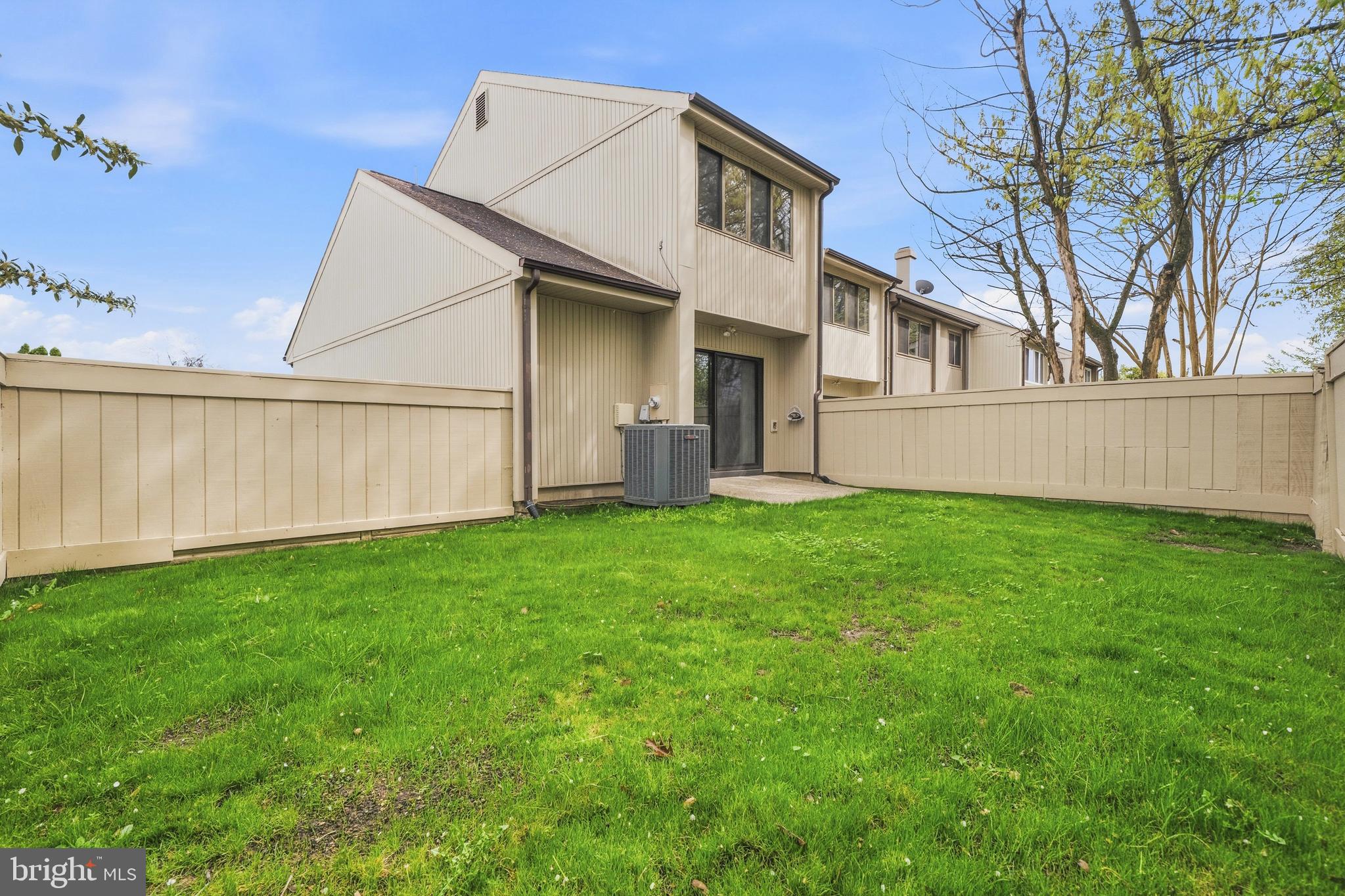 RIPPON LANDING - Residential