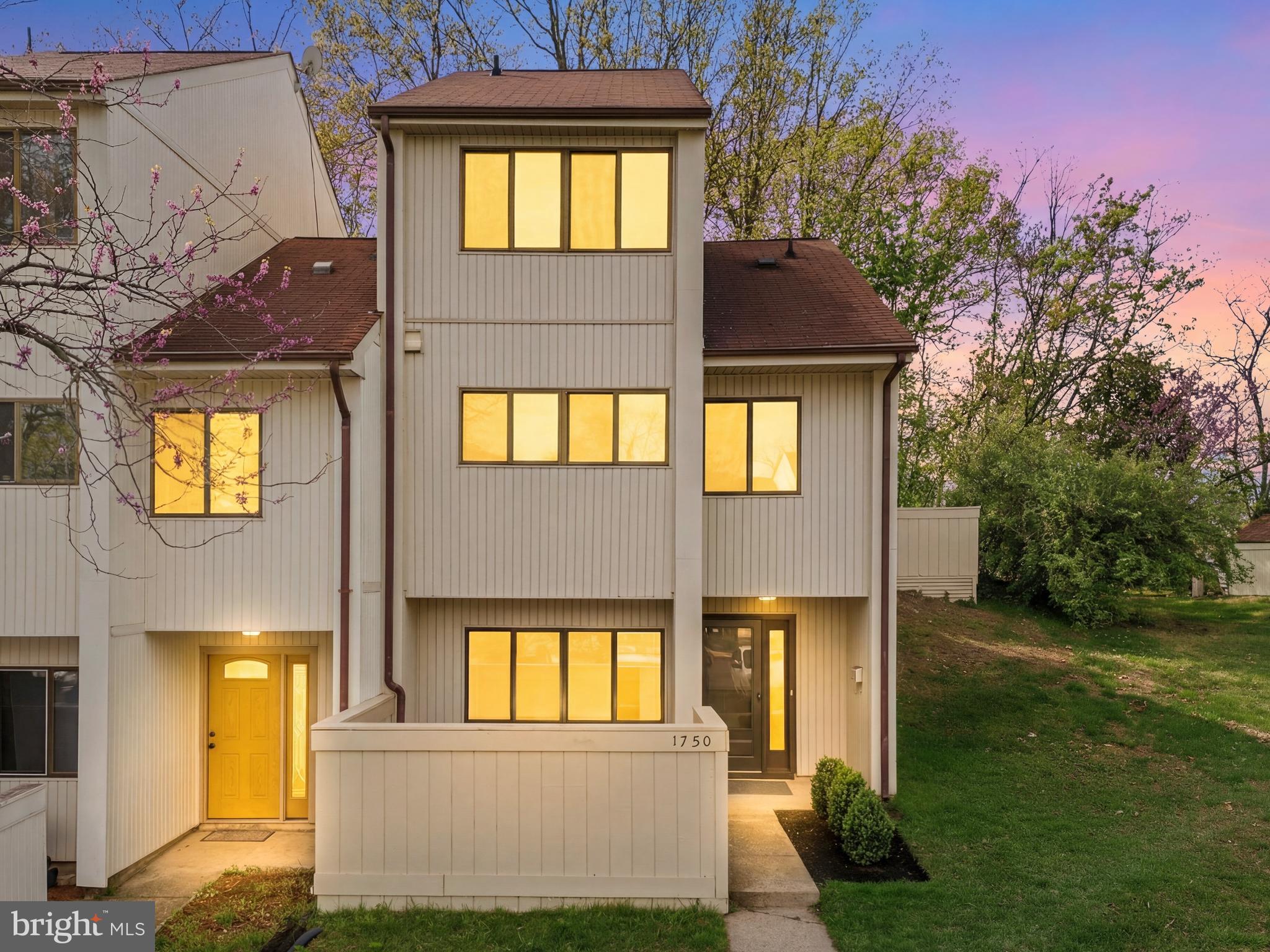 RIPPON LANDING - Residential