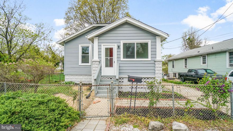 Well-maintained and updated single-family home with 2 bedrooms and 1 full bath. Currently tenant-occupied, this home offers a great opportunity for investors or buyers looking for a move-in-ready property. Don’t miss out on this charming home with convenient access to local amenities. Pictures were taken before the tenants moved-in 2022