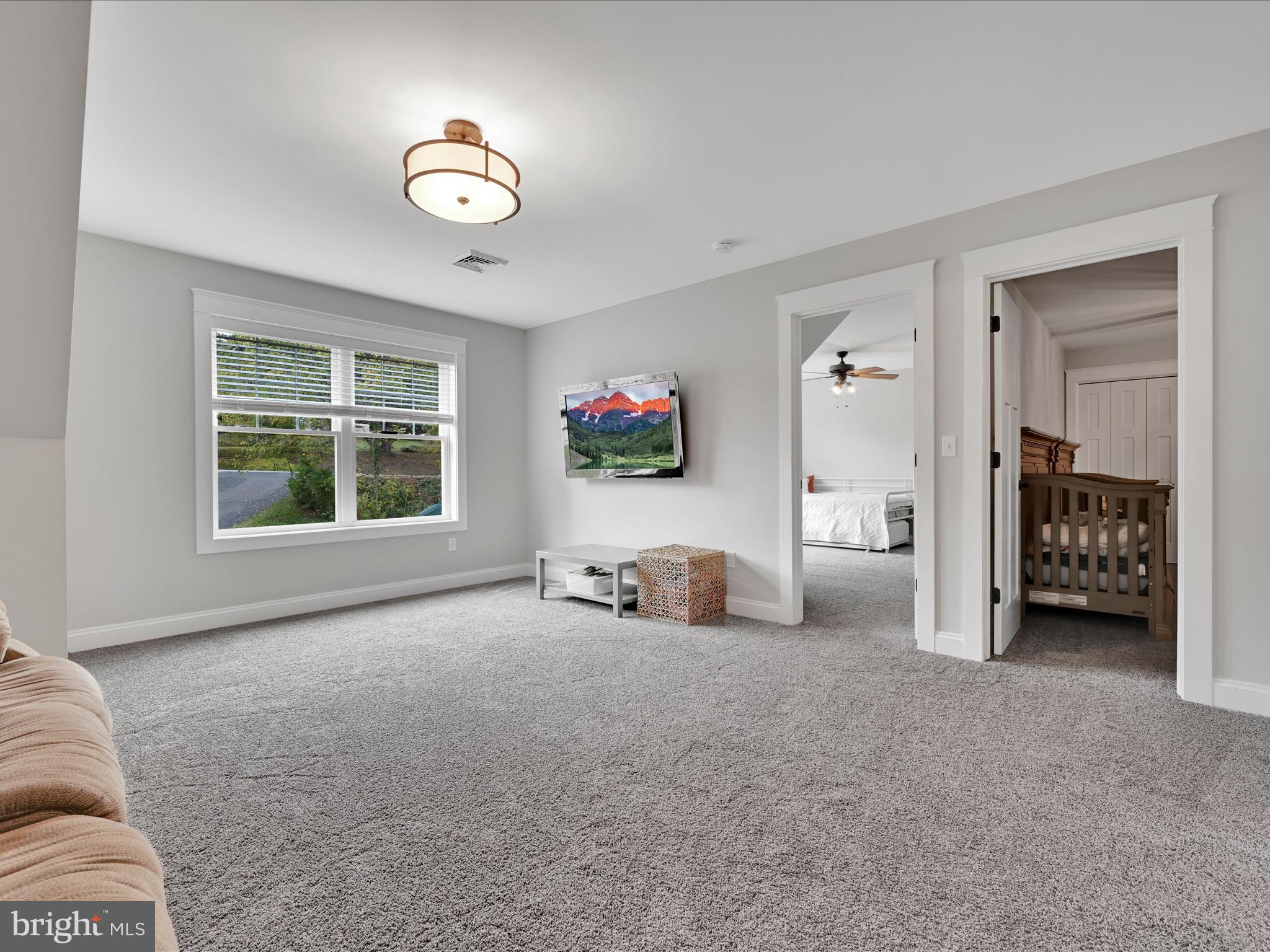 LAKE WYNONAH - Residential