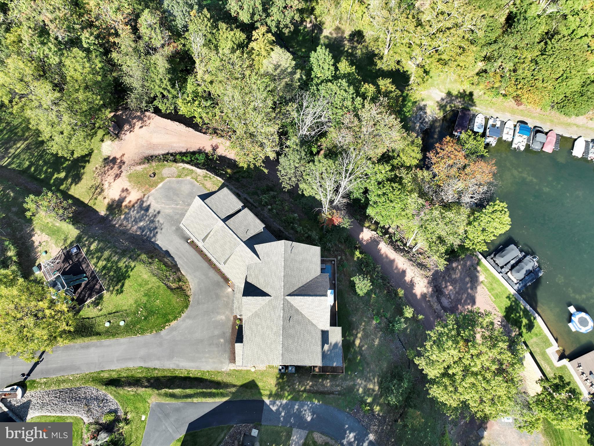 LAKE WYNONAH - Residential